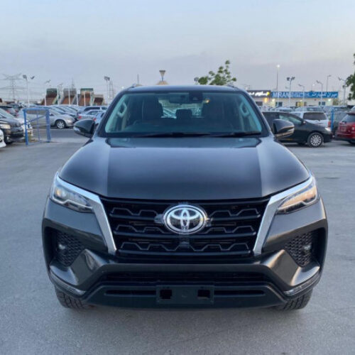 Toyota Fortuner 2021